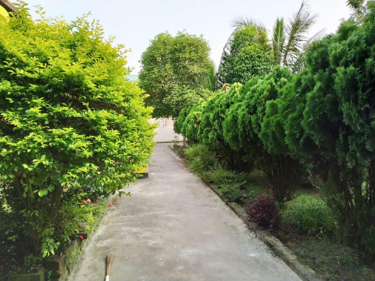 Green Ashiyana Palace Jakhalabandha Buitenkant foto